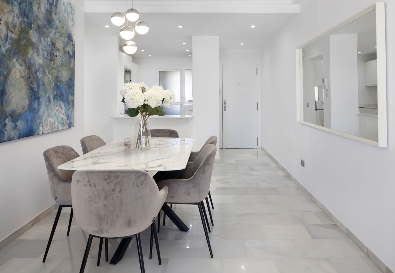 Apartamento en Mijas Costa -  Chaparral Seafront by Alfresco Stays