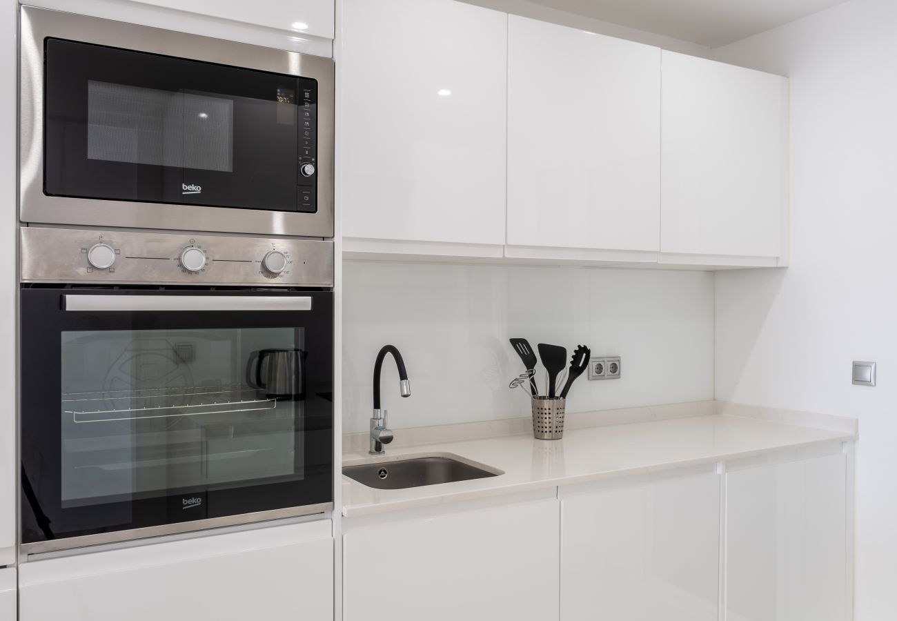 Apartamento en Mijas Costa -  Chaparral Seafront by Alfresco Stays