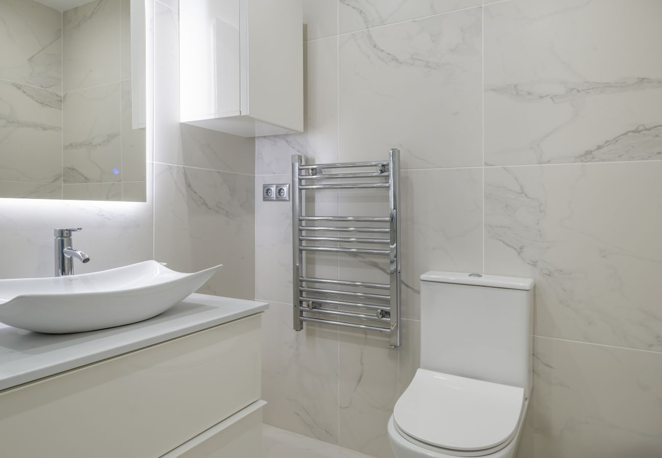 Apartamento en Mijas Costa -  Chaparral Seafront by Alfresco Stays