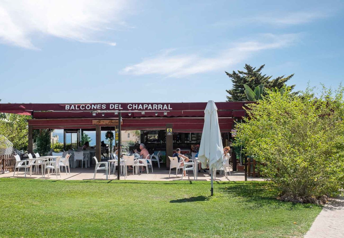 Apartamento en Mijas Costa -  Chaparral Seafront by Alfresco Stays