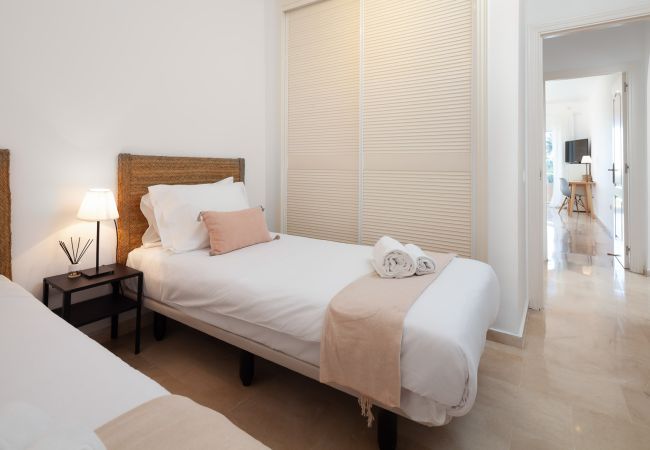 Apartamento en Mijas Costa - Mijas Breathtaking Infinity Sea Views by Alfresco Stays