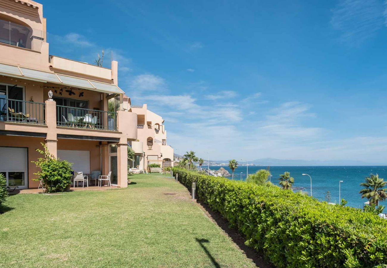 Apartamento en Mijas Costa - Mijas Breathtaking Infinity Sea Views by Alfresco Stays