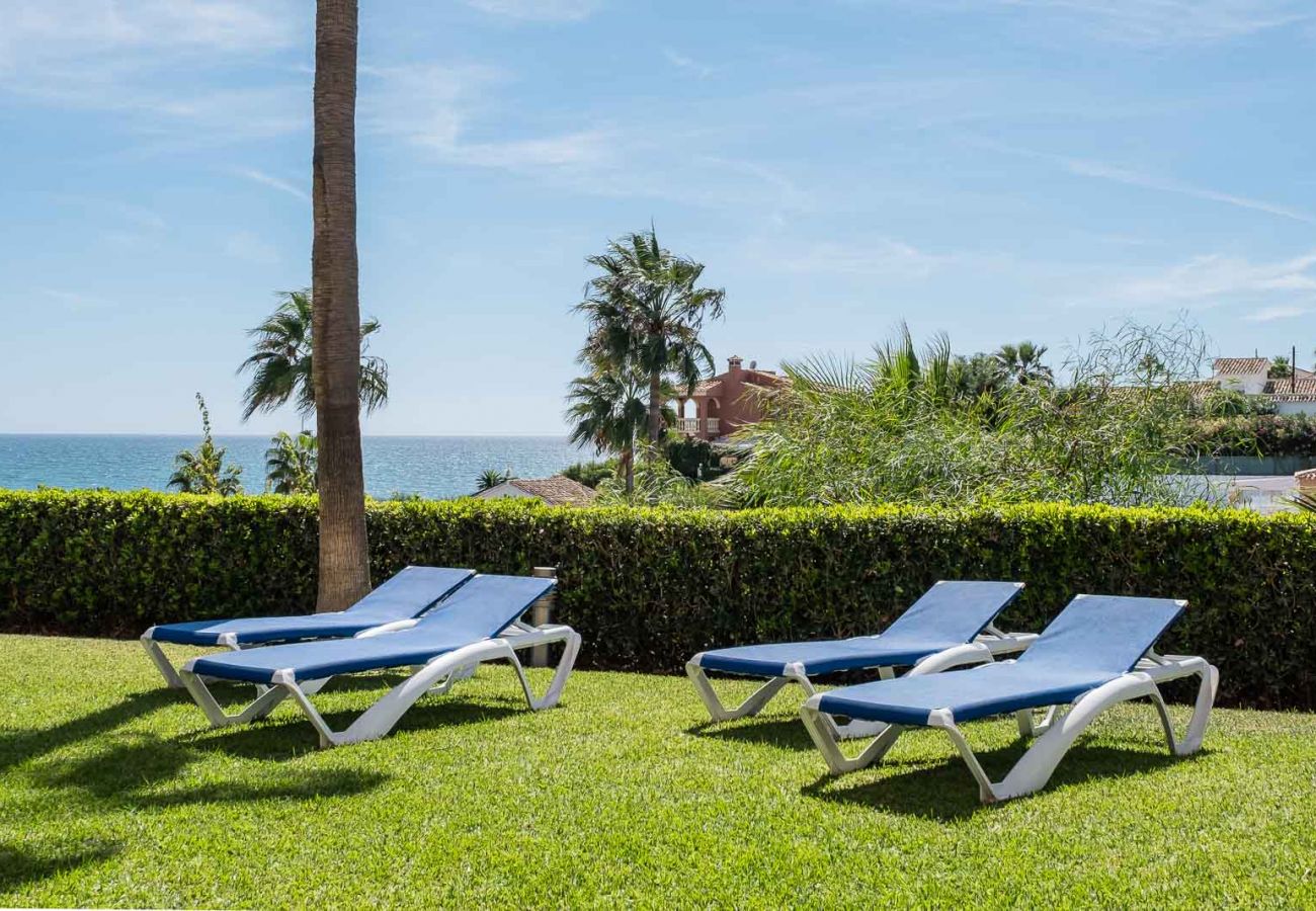 Apartamento en Mijas Costa - Mijas Breathtaking Infinity Sea Views by Alfresco Stays