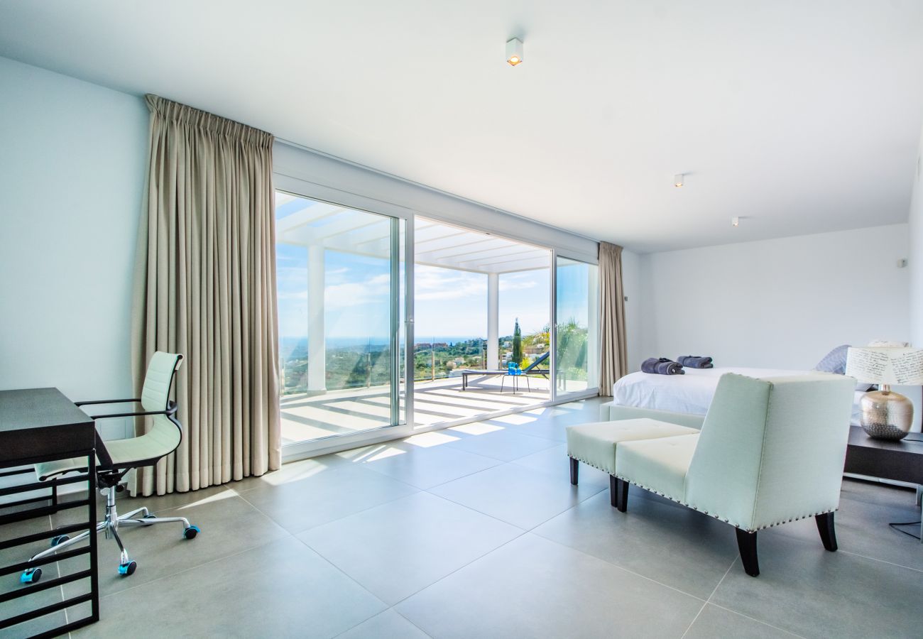 Villa en Ojen - Dolce Vita Villa by Alfresco Stays