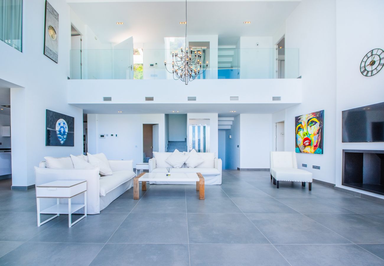 Villa en Ojen - Dolce Vita Villa by Alfresco Stays