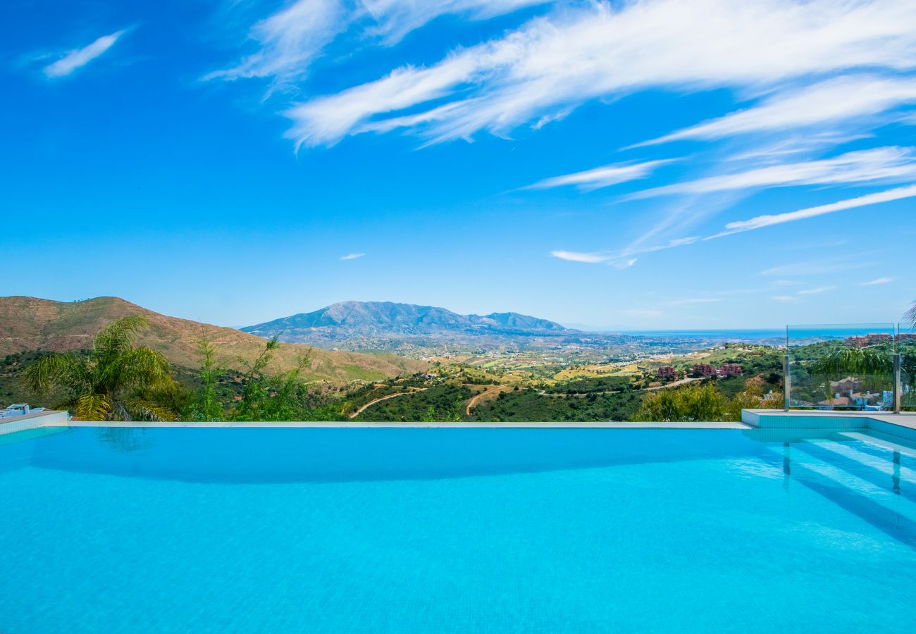 Villa en Ojen - Dolce Vita Villa by Alfresco Stays