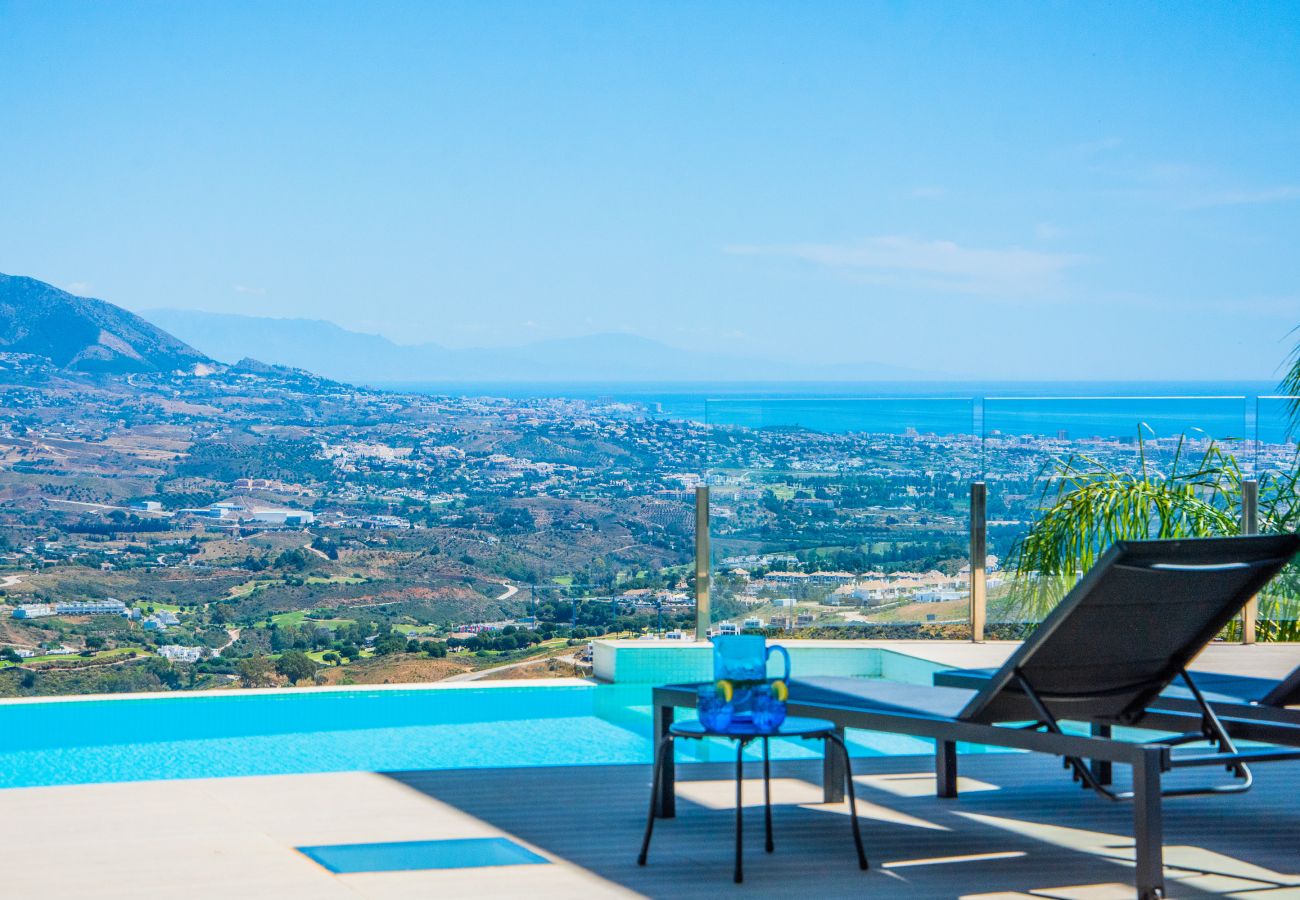 Villa en Ojen - Dolce Vita Villa by Alfresco Stays