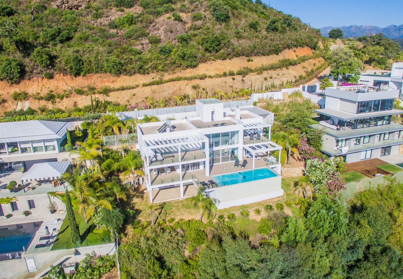 Villa en Ojen - Dolce Vita Villa by Alfresco Stays