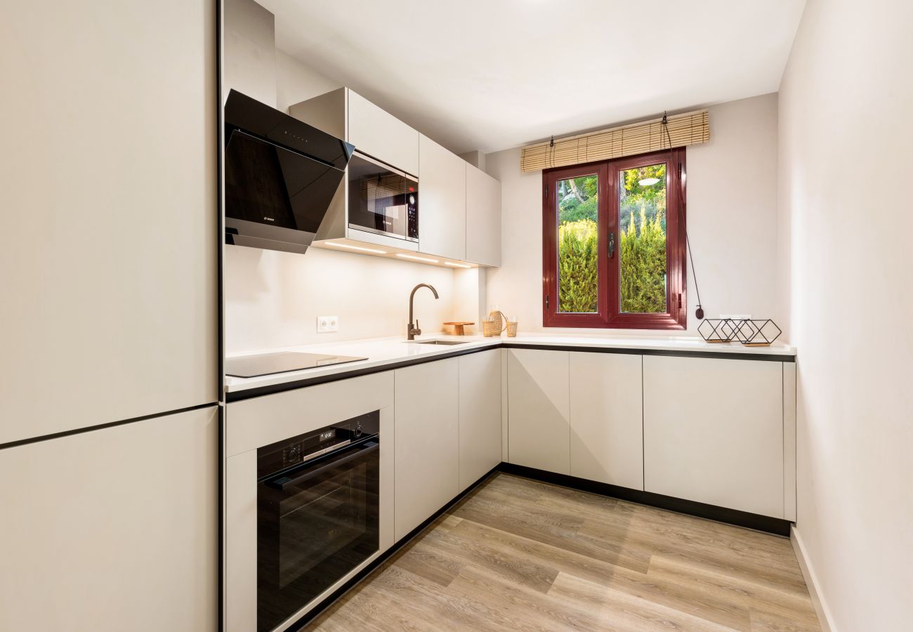 Apartamento en Benahavís - ROYAL MARBELLA RESIDENCES PREMIUM TWO BR WITH VIEWS BY ALFRESCO 