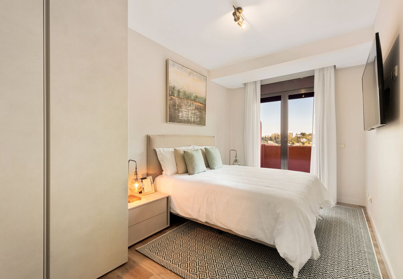 Apartamento en Benahavís - ROYAL MARBELLA RESIDENCES PREMIUM TWO BR WITH VIEWS BY ALFRESCO 