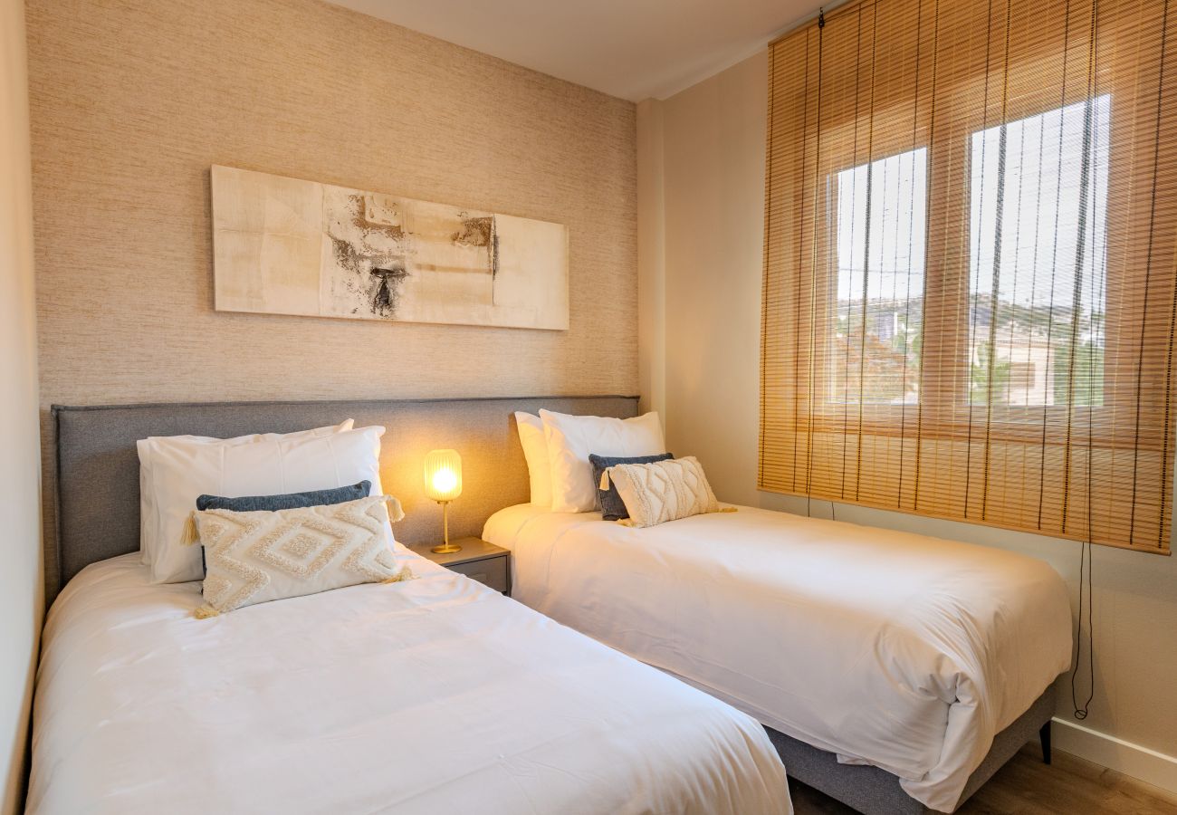 Apartamento en Benahavís - APARTAMENTO PREMIUM DE DOS DORMITORIOS, VISTA
