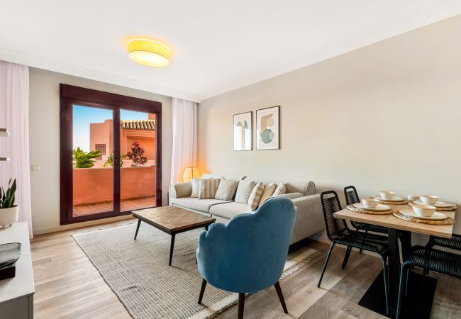 Apartamento en Benahavís - ÁTICO DE TRES DORMITORIOS