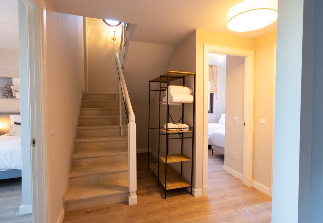 Apartamento en Benahavís - ÁTICO DE TRES DORMITORIOS