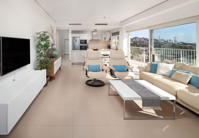 Apartamento en Benalmádena - Higueron Signature Suite by Alfresco Stays