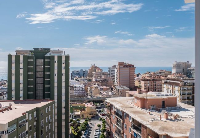 Apartamento en Fuengirola - Boliches Sea Vibes by Alfresco Stays