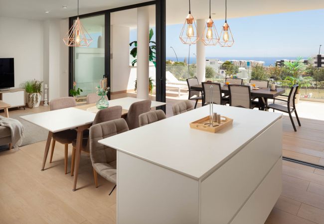 Apartamento en Fuengirola - Higueron Blue Skyline View by Alfresco Stays