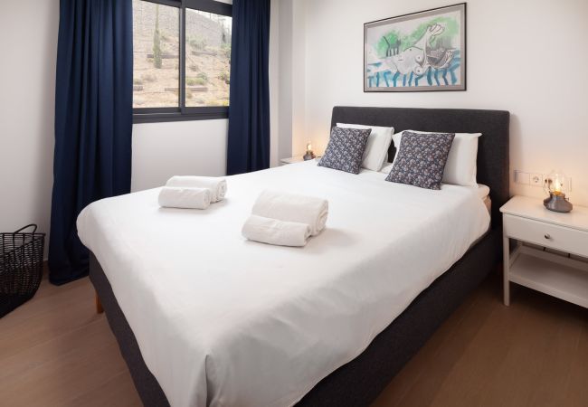 Apartamento en Fuengirola - Higueron Blue Skyline View by Alfresco Stays