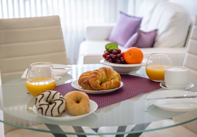 Apartamento en Fuengirola - Boliches Mediterraneo Real Coastal by Alfresco Stays Apartamento en Fuengirola - Boliches Mediterraneo Real Coastal by Alfresco Stays