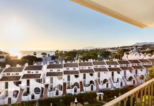 Apartamento en Mijas Costa - Calahonda Seafront by Alfresco Stays Apartamento en Mijas Costa - Calahonda Seafront by Alfresco Stays
