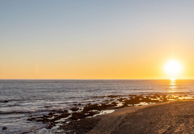 Apartamento en Mijas Costa - Calahonda Seafront by Alfresco Stays Apartamento en Mijas Costa - Calahonda Seafront by Alfresco Stays