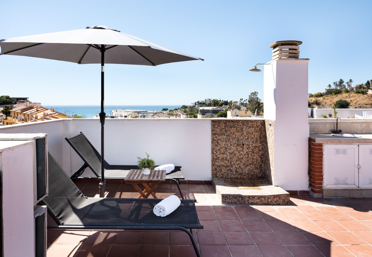 Apartamento en Benalmádena - Benalmadena Sunset Rooftop by Alfresco Stays