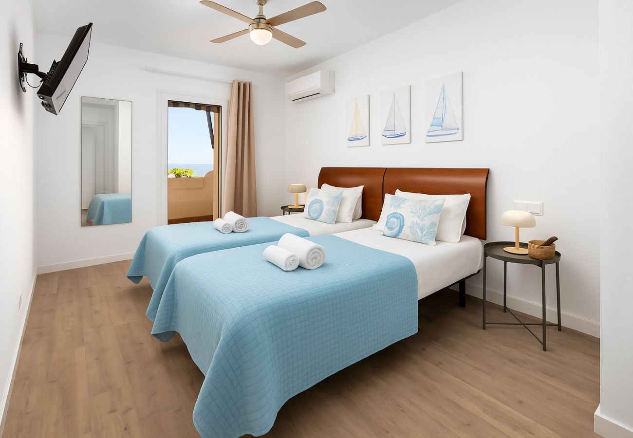 Apartamento en Benalmádena - Bil-Bil Benalbeach by Alfresco Stays