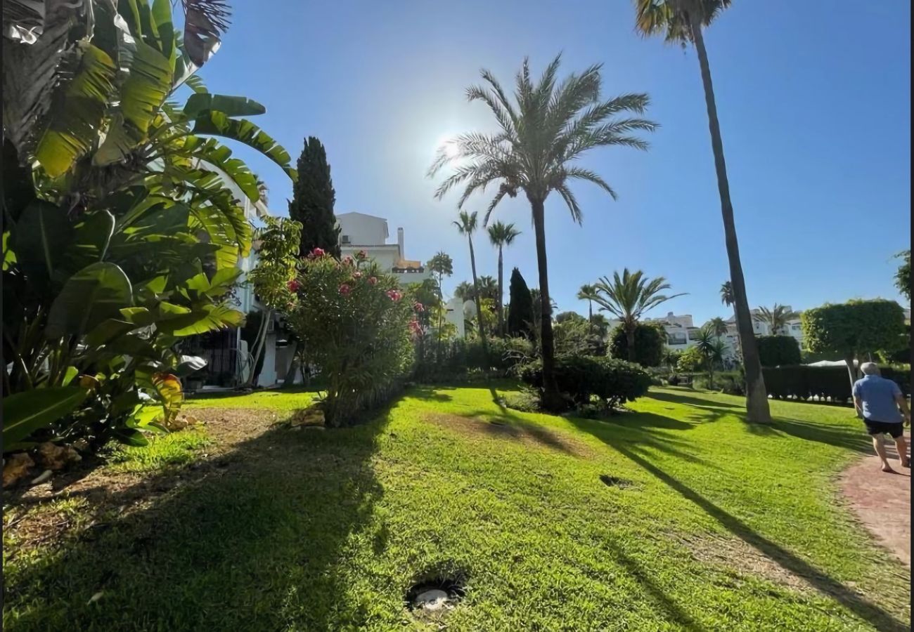 Apartamento en Mijas Costa - Riviera Dream Gardens by Alfresco Stays