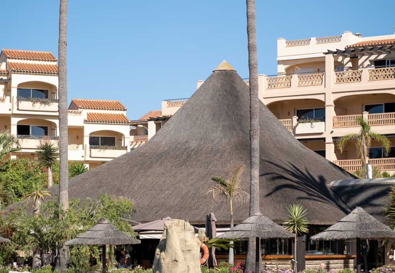 Apartamento en Mijas Costa - Dolphin Sea Views by Alfresco Stays