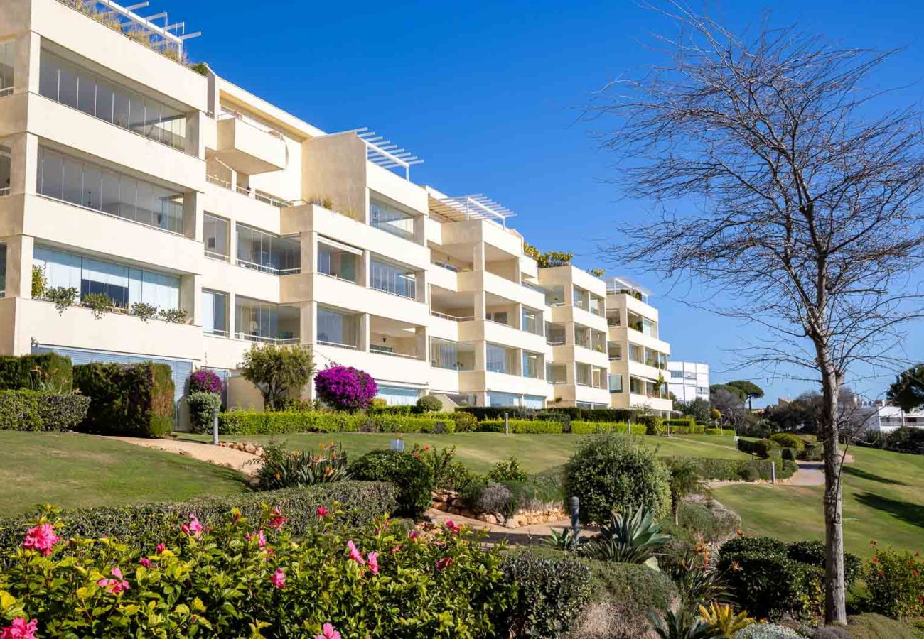 Apartamento en Marbella - Cabopino Seafront by Alfresco Stays