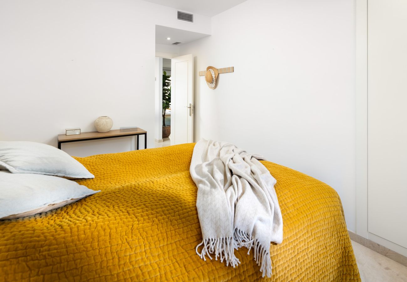 Apartamento en Marbella - Cabopino Seafront by Alfresco Stays