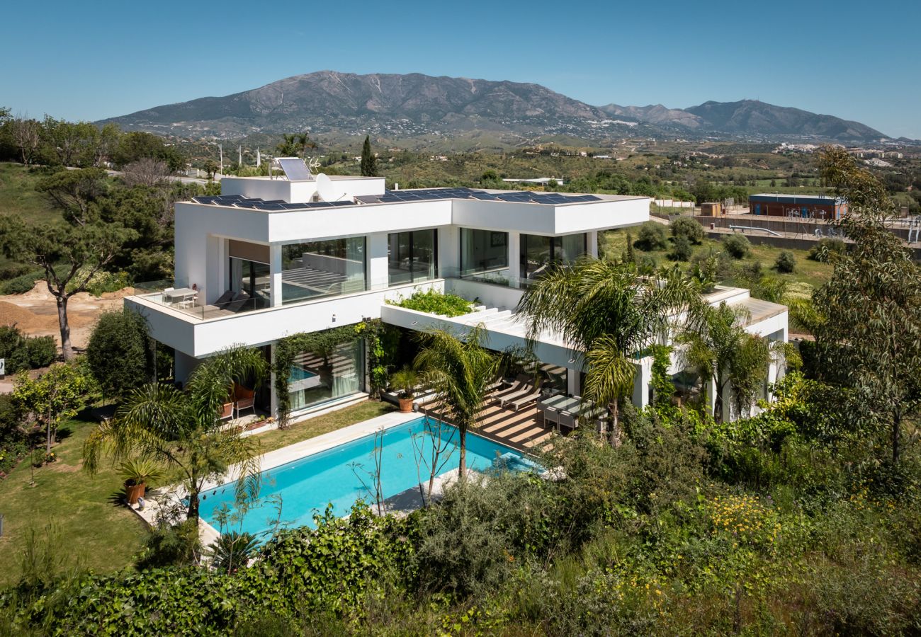 Villa en Mijas - Villa El Lago Mijas by Alfresco Stays