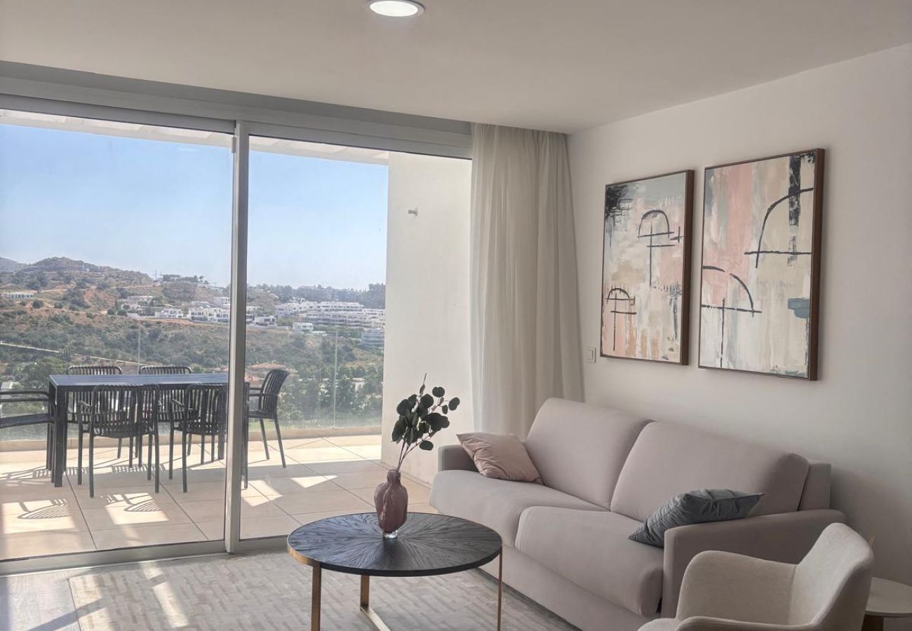 Apartamento en Mijas - Casa Banderas Sea & Valley Views by Alfresco Stays
