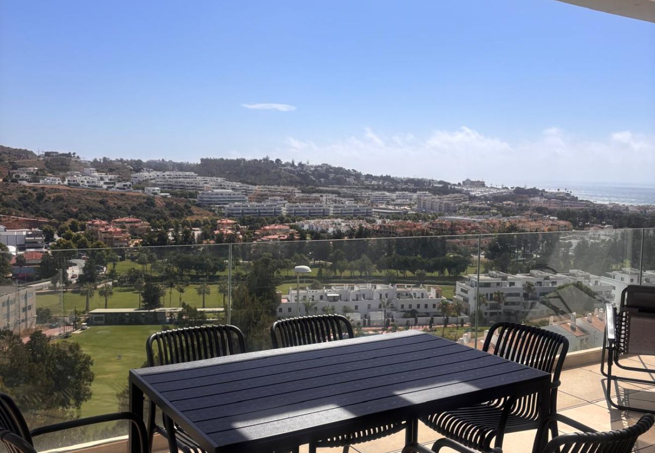 Apartamento en Mijas - Casa Banderas Sea & Valley Views by Alfresco Stays