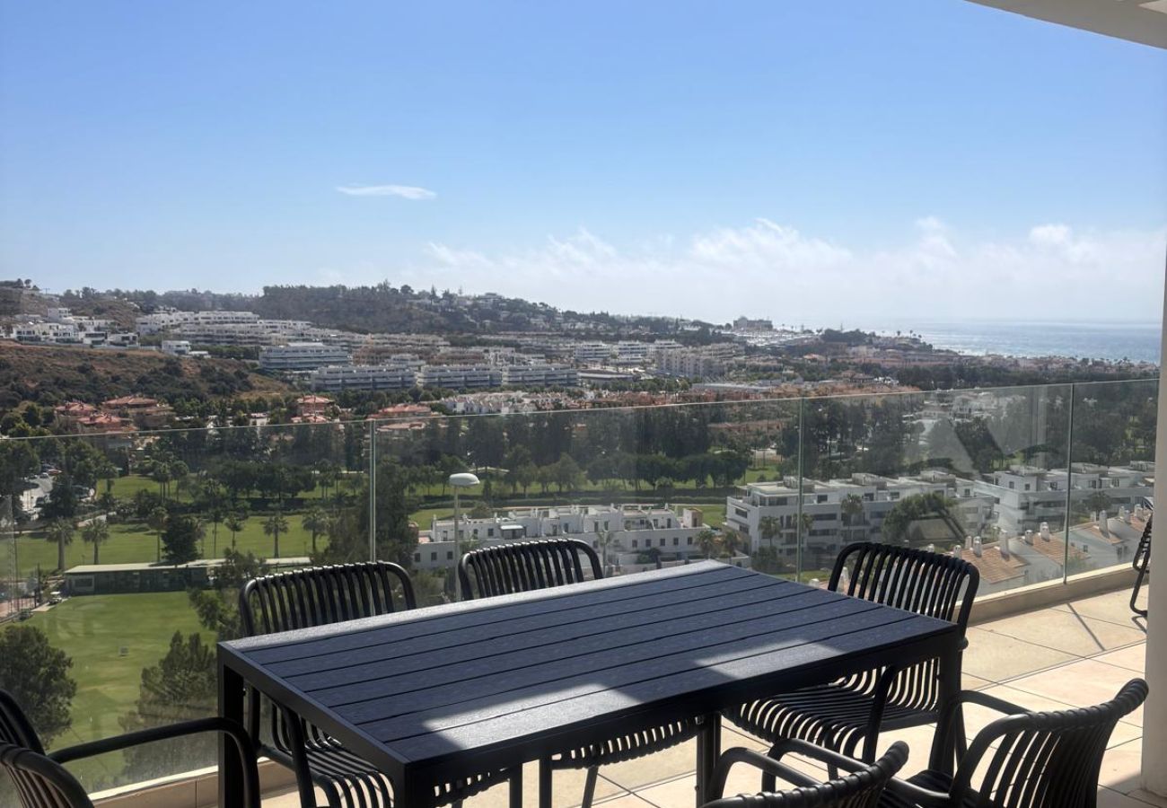 Apartamento en Mijas - Casa Banderas Sea & Valley Views by Alfresco Stays