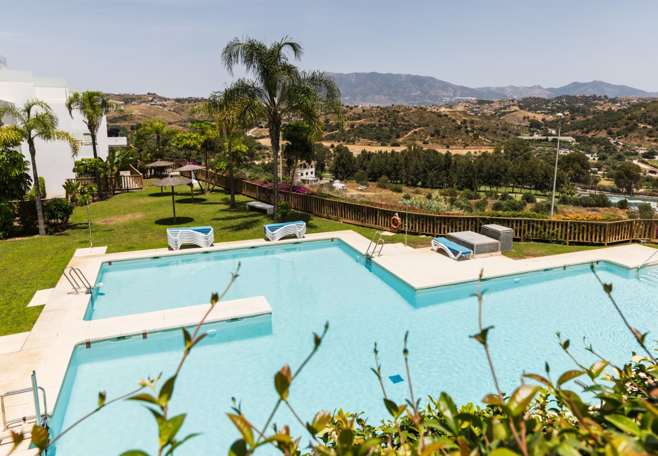 Apartamento en Mijas - Casa Banderas Sea & Valley Views by Alfresco Stays