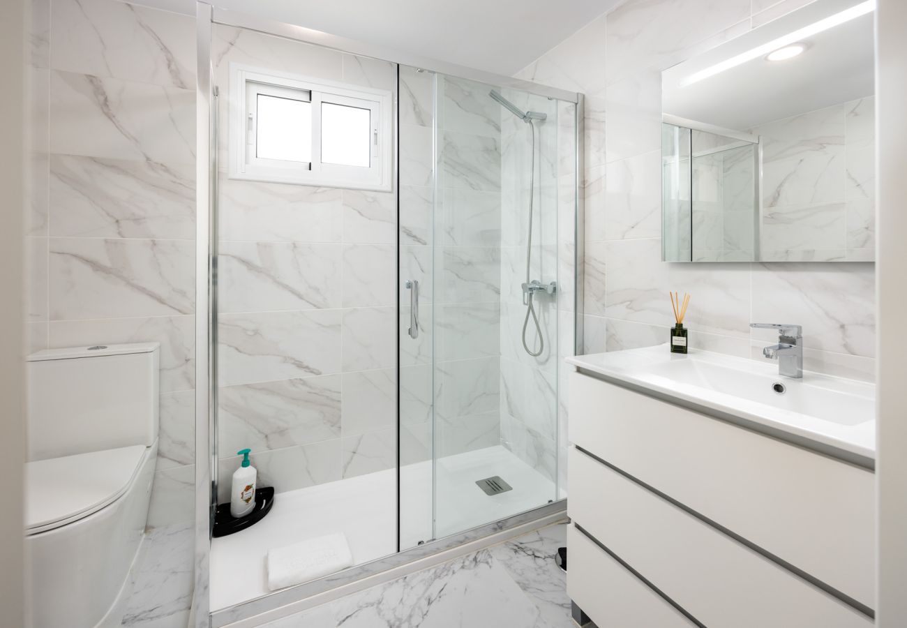 Apartamento en Mijas Costa - Sunrise Sunset Haven by Alfresco Stays