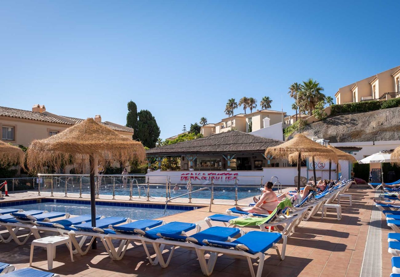 Apartamento en Mijas Costa - Sunrise Sunset Haven by Alfresco Stays