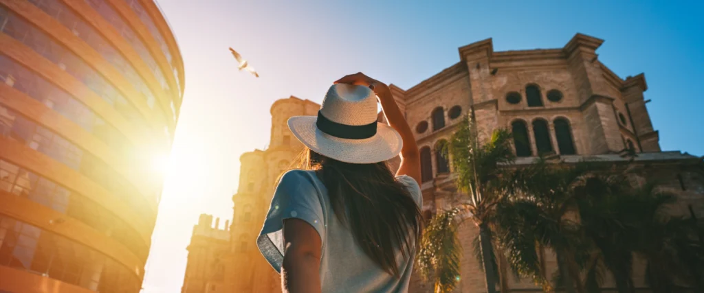 escapada en la costa del sol por un fin de semana de divertimento, mar y relax