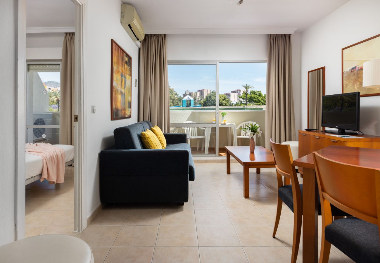 Apartment in Benalmádena - Benalbeach Cozy by Alfresco Stays