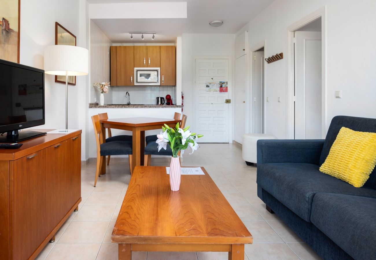 Apartment in Benalmádena - Benalbeach Cozy by Alfresco Stays