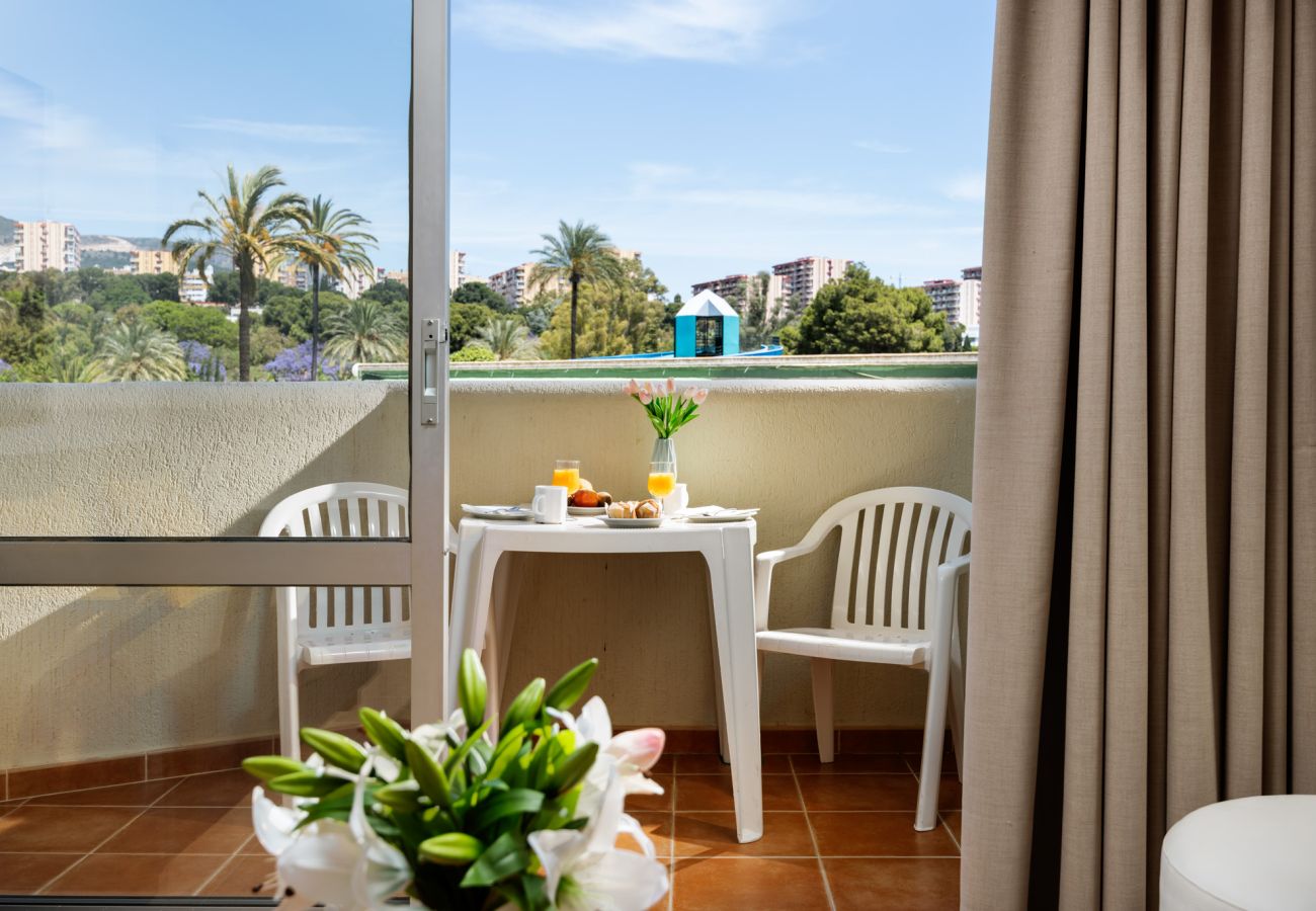 Apartment in Benalmádena - Benalbeach Cozy by Alfresco Stays
