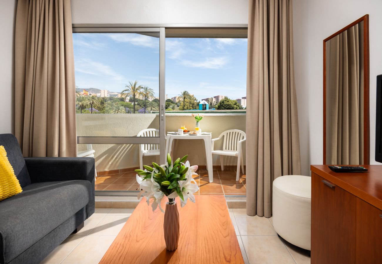 Apartment in Benalmádena - Benalbeach Cozy by Alfresco Stays