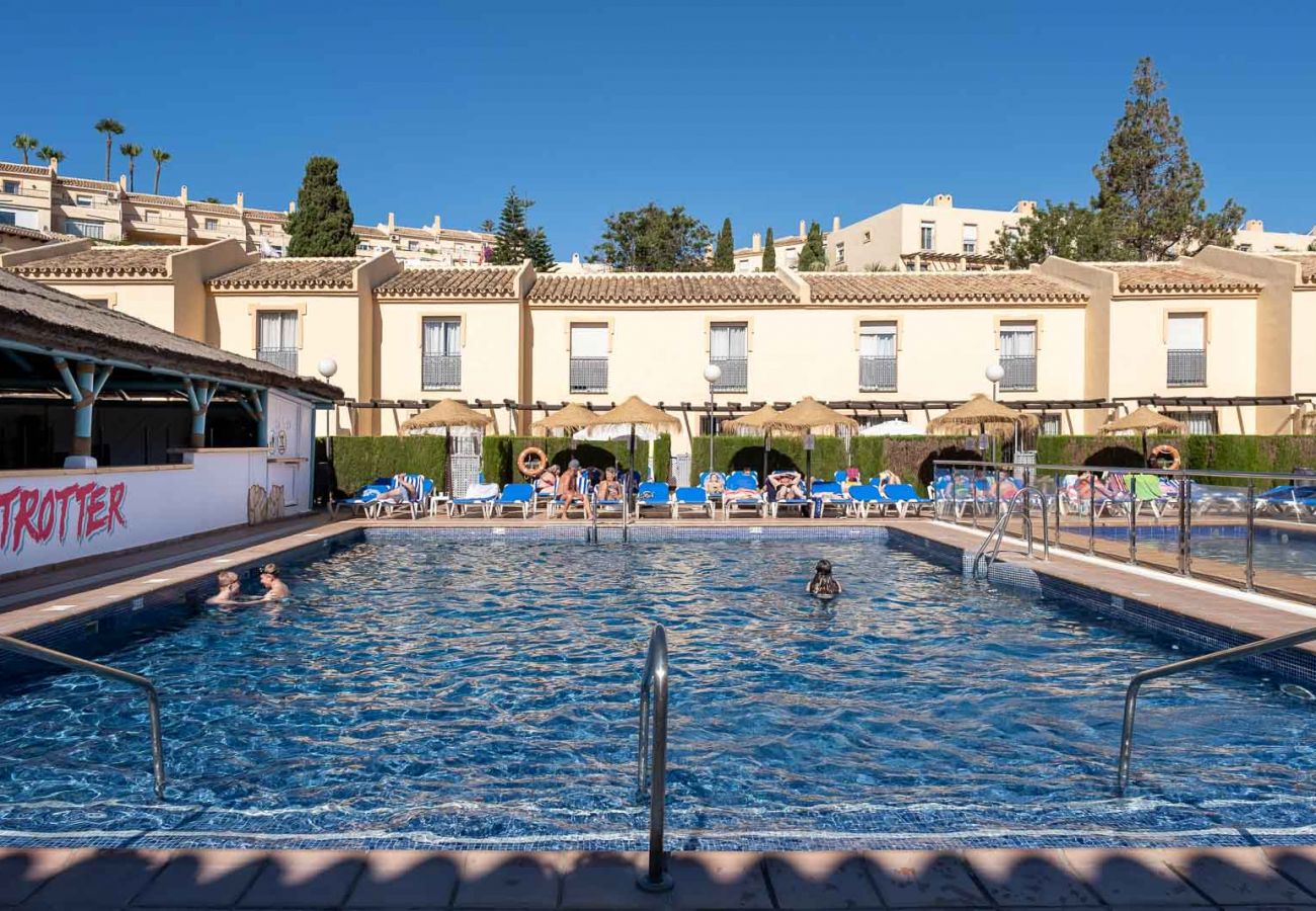 Apartment in Mijas Costa -  Alfresco Stays Mijas Costa Calm Garden