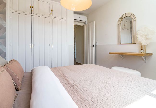 Apartment in Mijas Costa - Riviera Del Mar Sea Sights By Alfresco Stays Apartment in Mijas Costa - Riviera Del Mar Sea Sights By Alfresco Stays