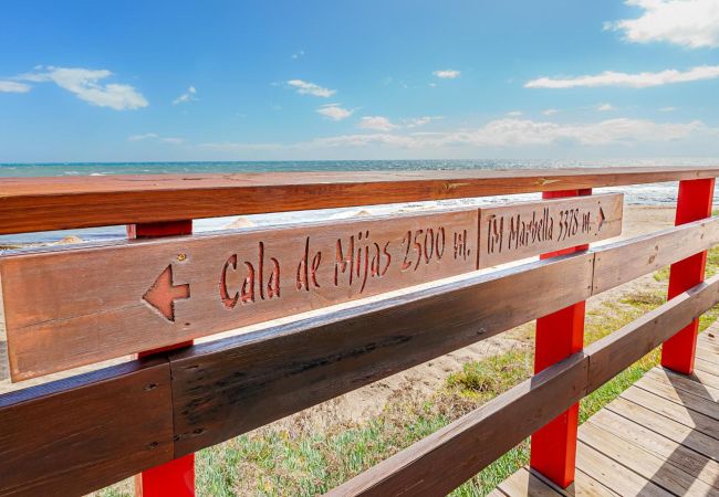 Apartment in Mijas Costa - Riviera Del Mar Sea Sights By Alfresco Stays Apartment in Mijas Costa - Riviera Del Mar Sea Sights By Alfresco Stays