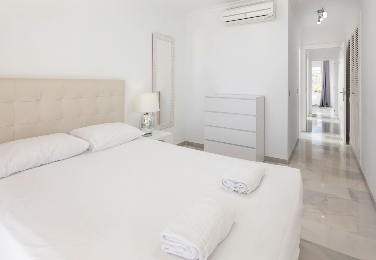 Apartment in Mijas Costa - Chaparral Mijas Peaceful Seafront Home by Alfresco Stays