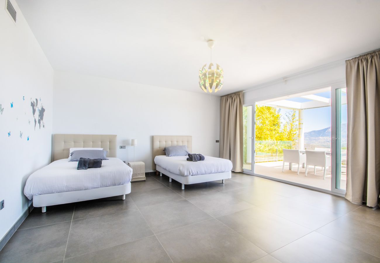 Villa in Ojen - Dolce Vita Villa by Alfresco Stays