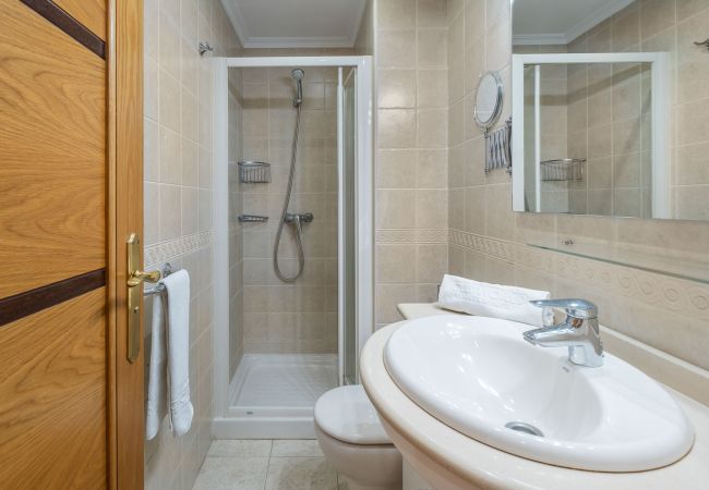 Apartment in Fuengirola - Boliches Mediterraneo Real Tropical by Alfresco Stays Apartment in Fuengirola - Boliches Mediterraneo Real Tropical by Alfresco Stays