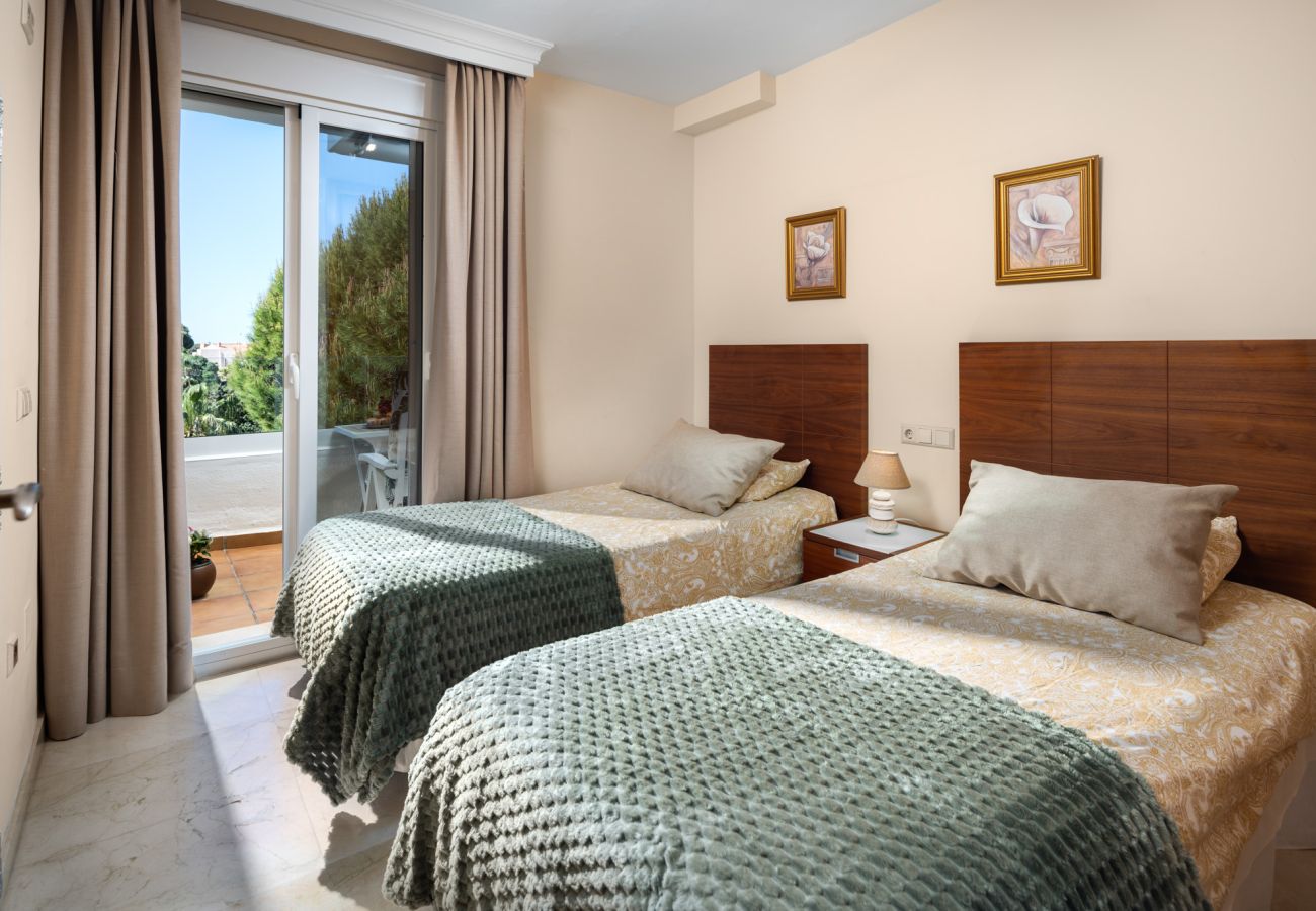Apartment in Mijas Costa - Alfresco Stays Mijas Costa Seaside Serenity
