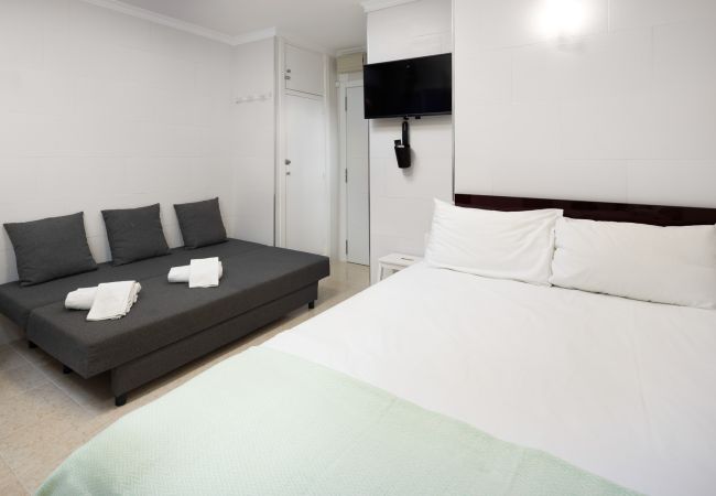 Studio in Benalmádena - Sea Horizon by Alfresco Stays Studio in Benalmádena - Sea Horizon by Alfresco Stays